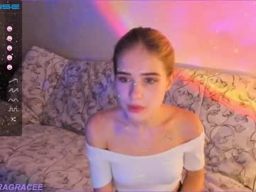 girl
        debragrace cam image #64129