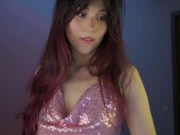 girl
        greeny_mat cam image #4311440