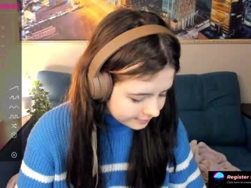 girl
        nessa_more cam image #449558