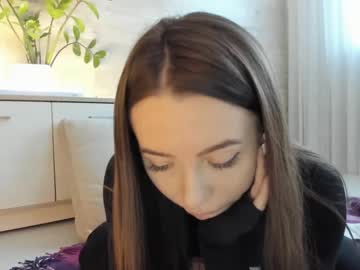 girl
        meryfoxxx cam image #4133724