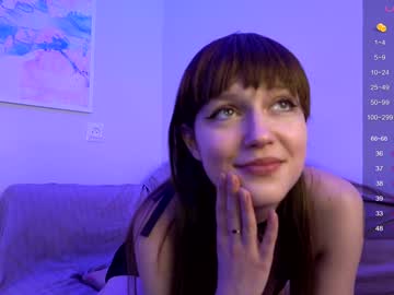 girl
        elen_lilith cam image #3393370