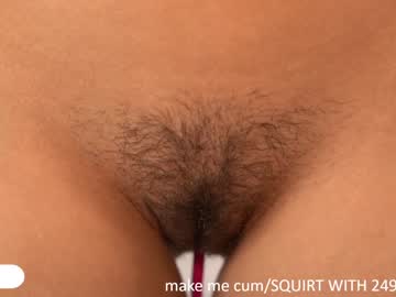 girl
        dovia cam image #2028904