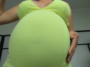 girl
        fetish_life cam image #2136254