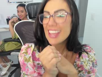 couple
        emillybrowm cam image #2610581