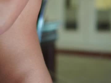 girl
        katyerave cam image #2189327