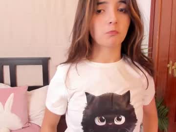 girl
        raychell_black cam image #4072409