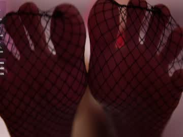 girl
        honeyyykate cam image #3387715