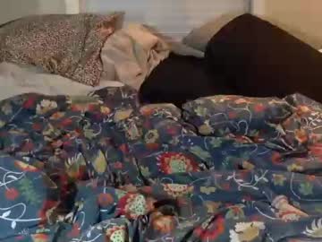 couple
        jugzbunny cam image #882905