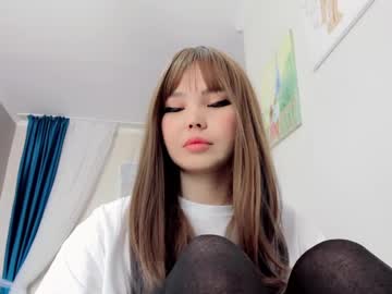 girl
        welcomb cam image #3155972
