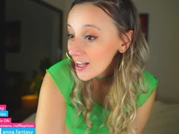 girl
        the_pussy_boulevard cam image #3615318