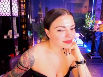 girl
        alma_pearl cam image #700750