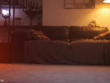 girl
        lettymoa cam image #4121880