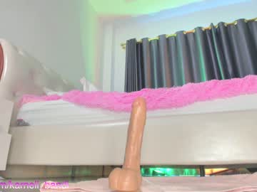 girl
        lovexxxpink cam image #1849297