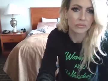 girl
        mygigidior cam image #299696