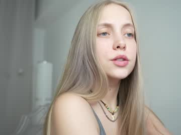 girl
        appr0ved cam image #3726407