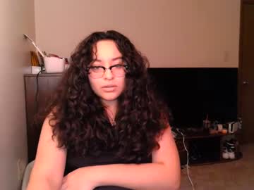couple
        elliewilliamsgf cam image #2337320