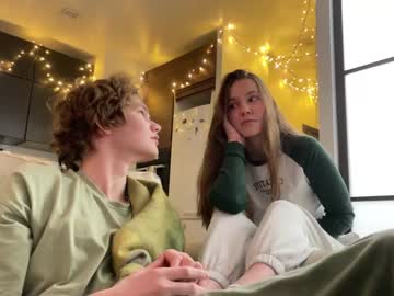couple
        di_n_alex cam image #615852