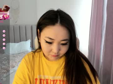 girl
        bora_ cam image #2412843