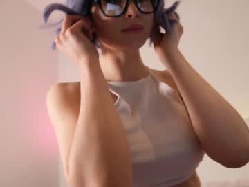girl
        reei__ cam image #1700020