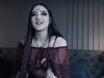 girl
        charlotte_germanotta_ cam image #1515383
