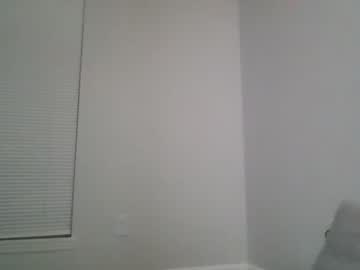 girl
        london_tipton cam image #1479700