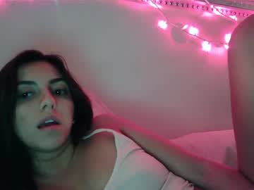 girl
        genesismoselle cam image #1092401