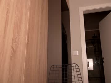 girl
        annvelvet cam image #3539177