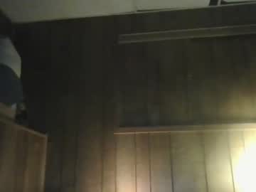 girl
        hawkyee_girl cam image #814584