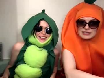 girl
        littlesugarpea cam image #1250279