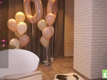 girl
        checkmypeach cam image #4144873