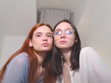 couple
        dream_fairies cam image #606305