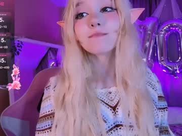 girl
        irma_bell cam image #3190107