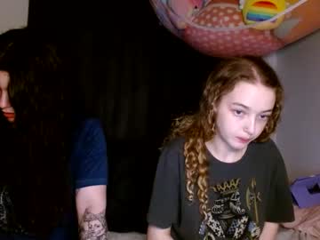 couple
        leanbeefpattywannabe cam image #2757634
