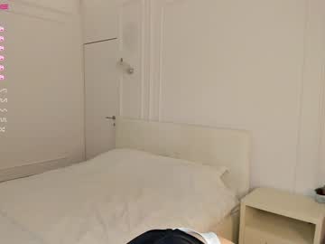 girl
        zaraevetts cam image #2119926