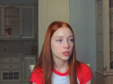 girl
        shirleywhitney cam image #2228919