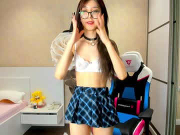 girl
        cherrypie_01 cam image #226159