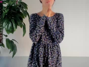 girl
        sixkiks cam image #804962