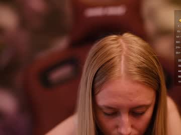 girl
        angeellina cam image #2794347