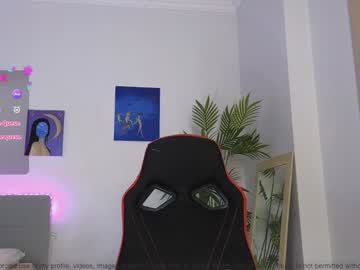 girl
        small_blondee cam image #3631024