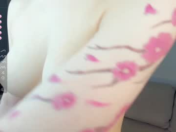 girl
        sapphires_soul cam image #1575276