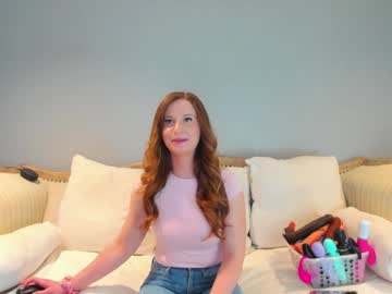 girl
        eatmygingersnapps cam image #4349375