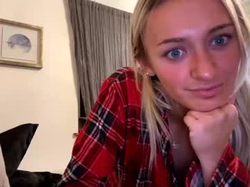 girl
        xxjosie cam image #804851