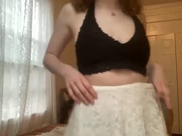 girl
        itsmiralou cam image #909721
