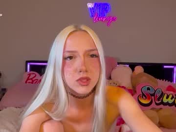 girl
        riababe cam image #4180239