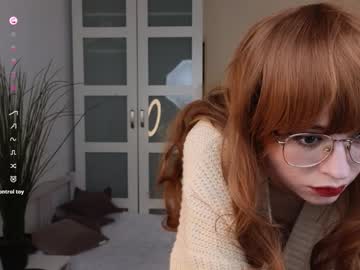 girl
        yonakatsurai cam image #3782986