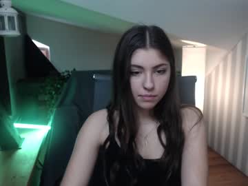 girl
        _nel cam image #4954