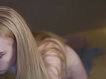 girl
        anabel2054 cam image #3176834