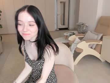 girl
        oki_dokie cam image #1064993