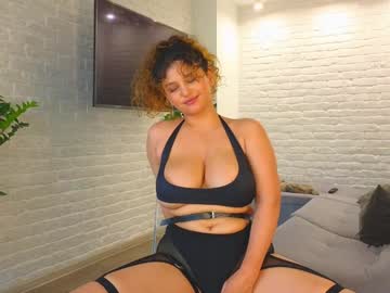girl
        i_n_d_i_c_a cam image #3366118