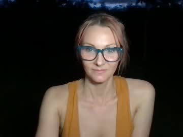 girl
        kaileeshy cam image #2925206